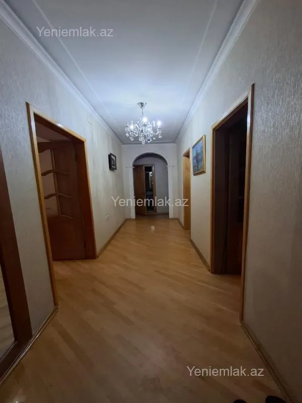 Satılır 4 otaqlı yeni tikili 80 m²