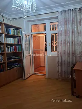 Satılır 4 otaqlı yeni tikili 80 m²