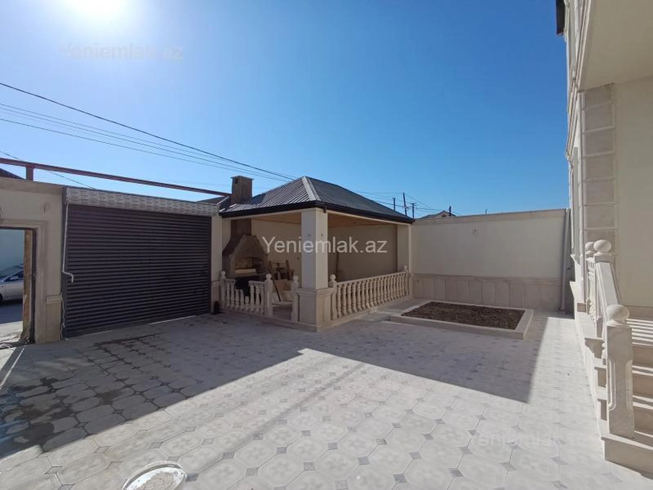 Satılır 6 otaqlı həyət evi 240 m²