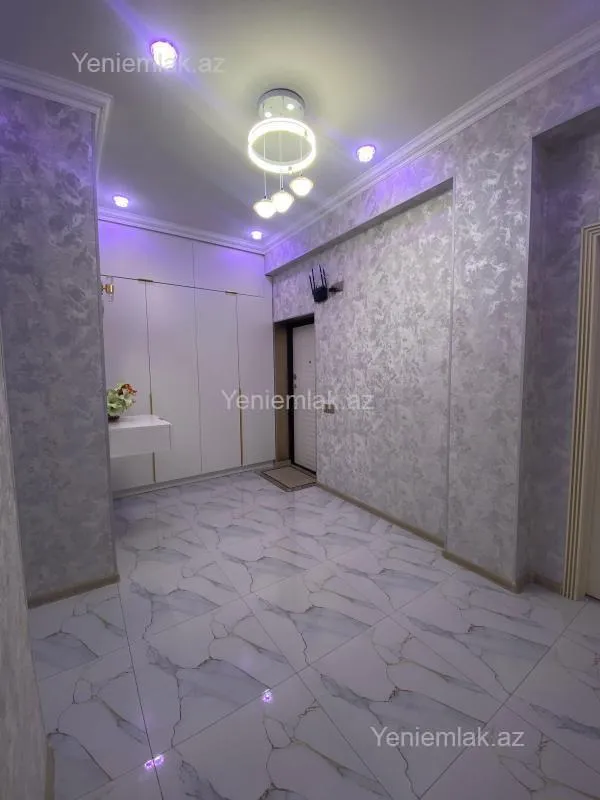 Satılır 3 otaqlı yeni tikili 78.3 m²