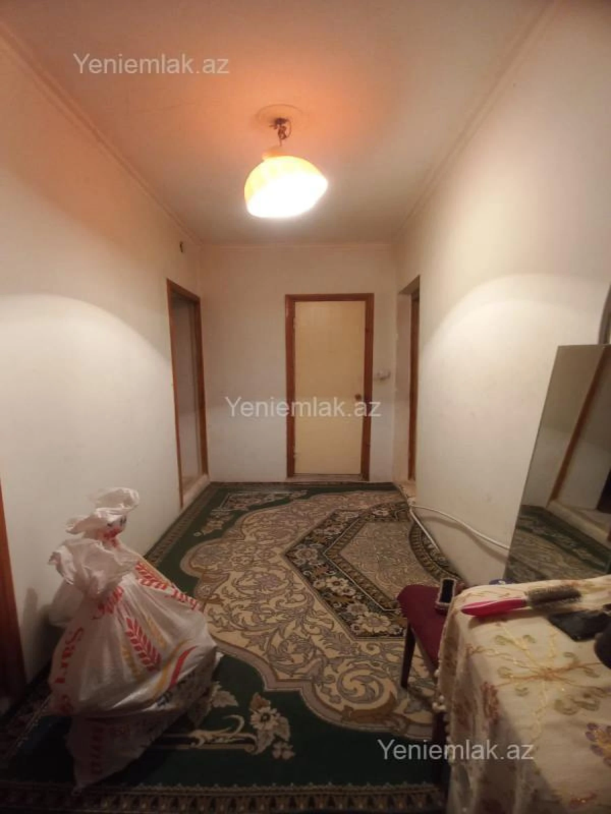 Satılır 3 otaqlı köhnə tikili 65 m²