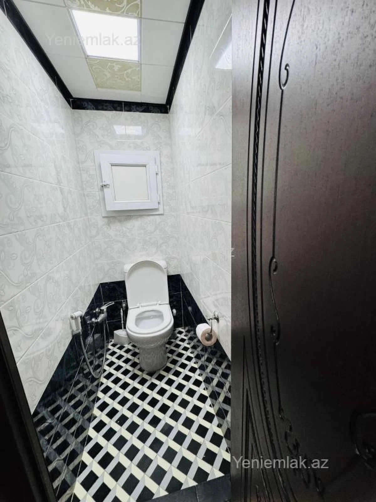 Satılır 3 otaqlı köhnə tikili 80 m²