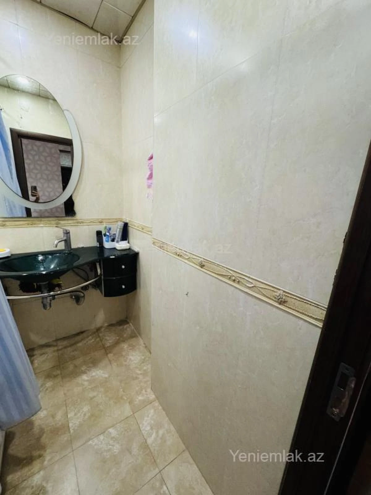 Satılır 3 otaqlı köhnə tikili 80 m²