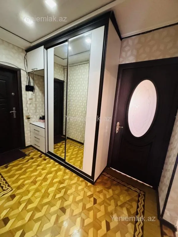 Satılır 3 otaqlı köhnə tikili 80 m²