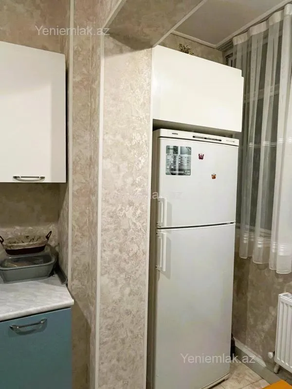 Satılır 3 otaqlı köhnə tikili 85 m²