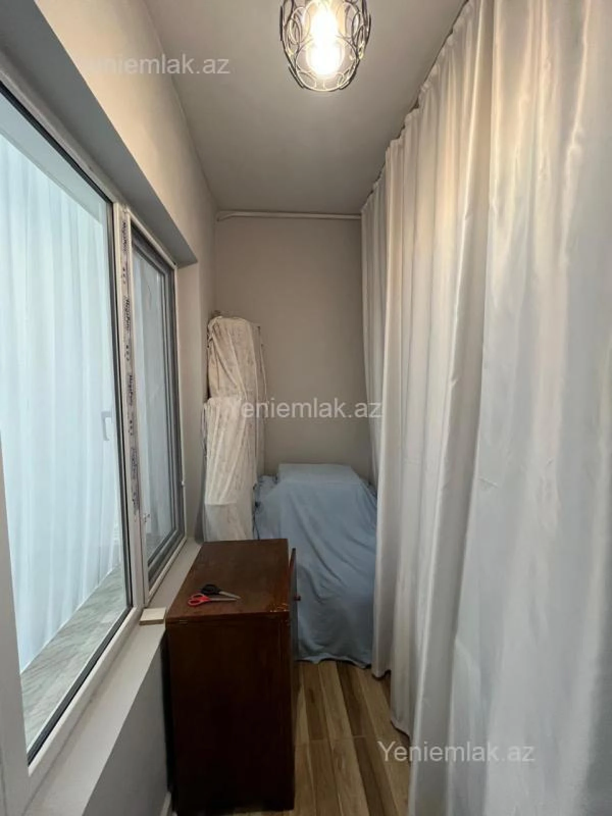 Satılır 3 otaqlı köhnə tikili 85 m²