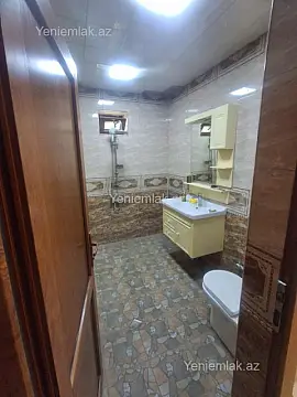 Satılır 4 otaqlı həyət evi 105 m²