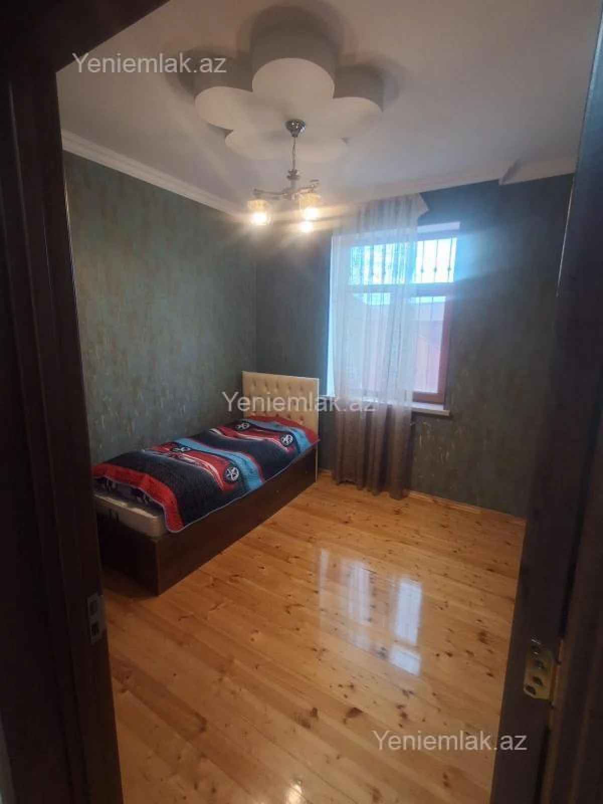 Satılır 4 otaqlı həyət evi 105 m²