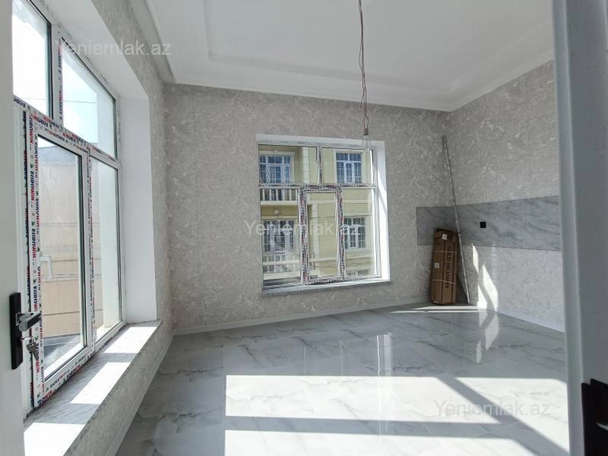 Satılır 4 otaqlı həyət evi 210 m²