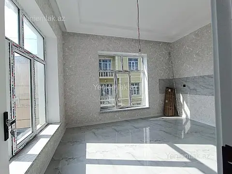 Satılır 4 otaqlı həyət evi 210 m²