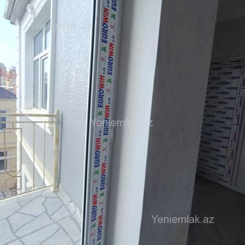 Satılır 4 otaqlı həyət evi 210 m²