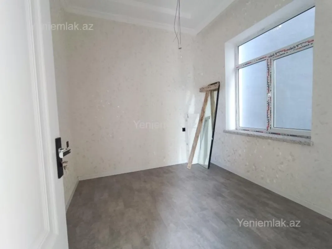 Satılır 4 otaqlı həyət evi 210 m²