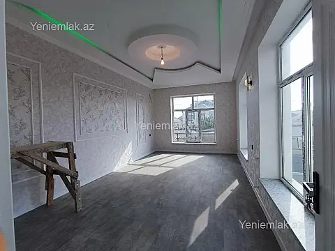 Satılır 4 otaqlı həyət evi 210 m²