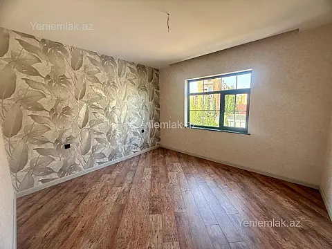 Satılır 5 otaqlı həyət evi 220 m²