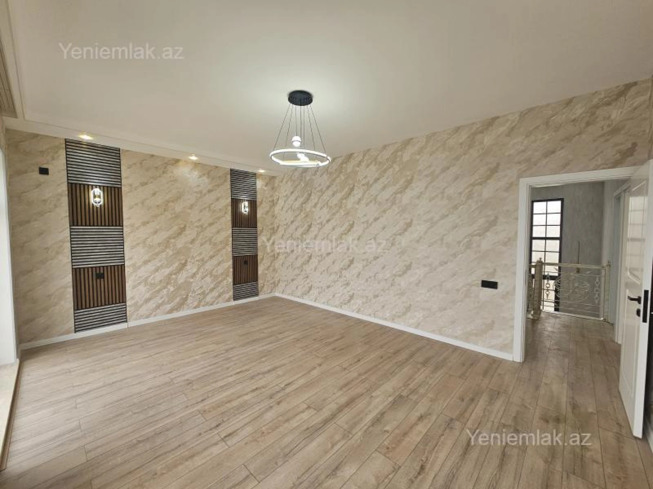 Satılır 5 otaqlı həyət evi 200 m²