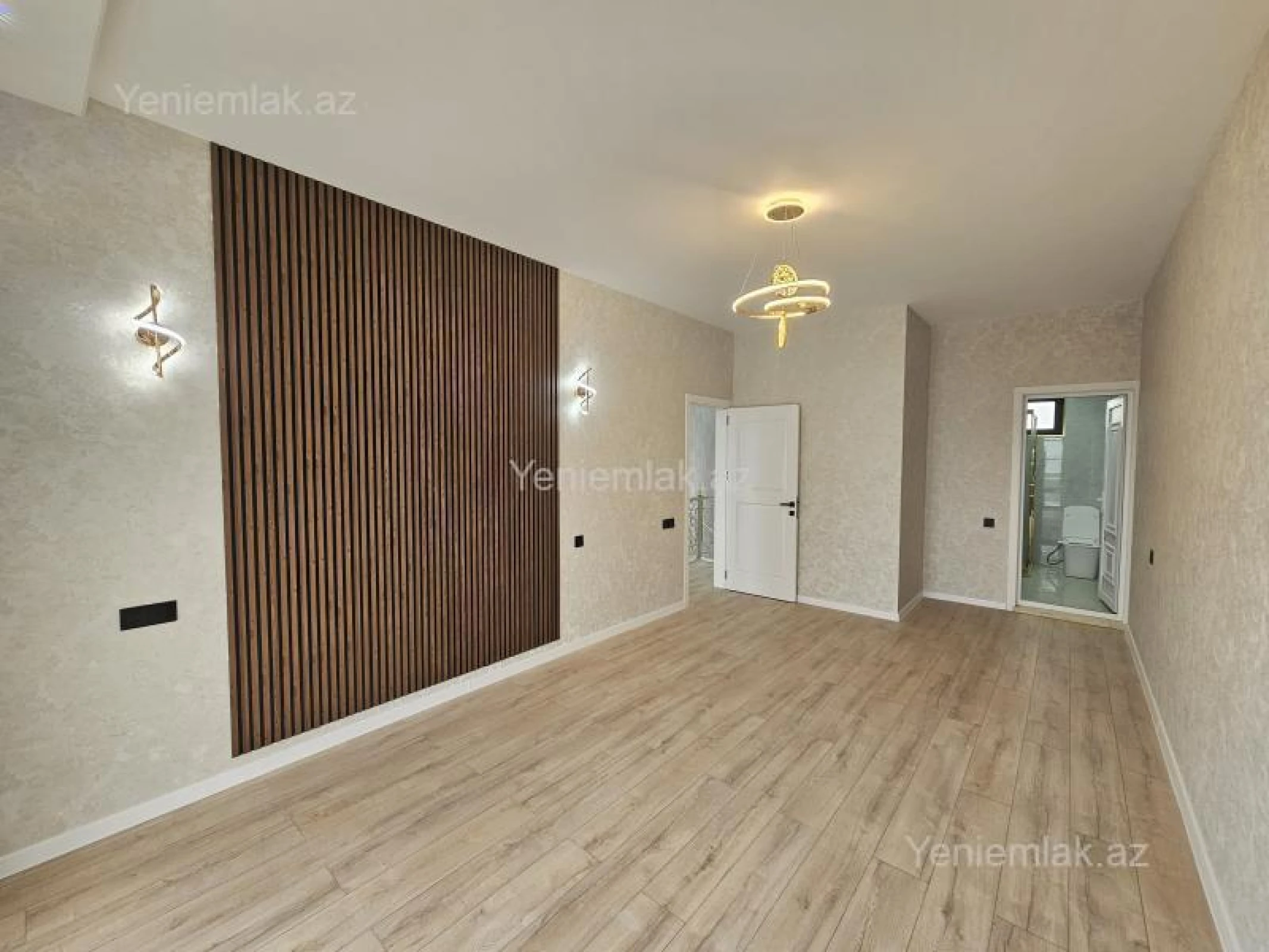 Satılır 5 otaqlı həyət evi 200 m²