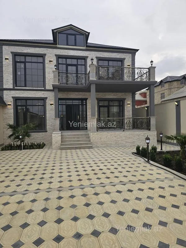 Satılır 5 otaqlı həyət evi 200 m²