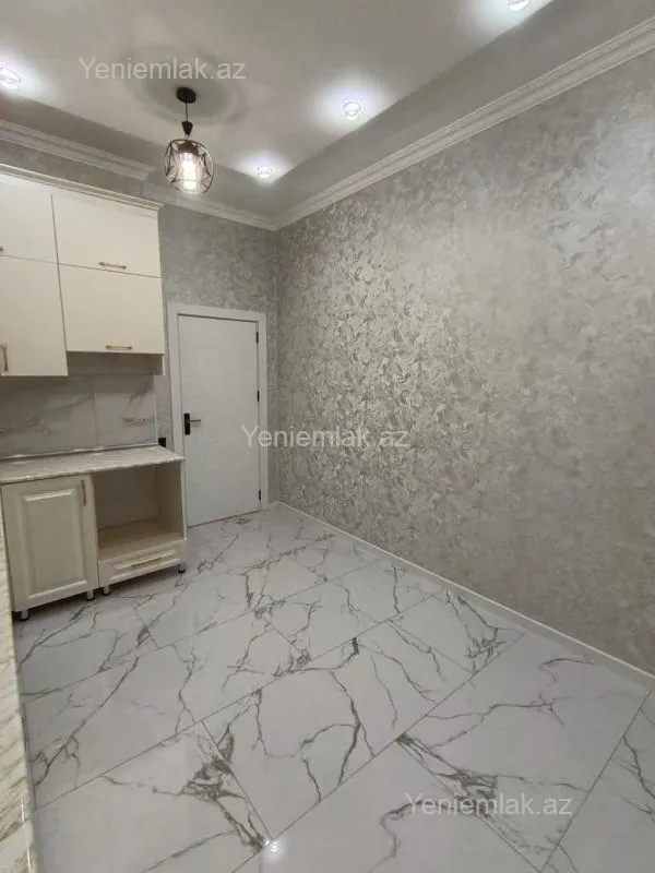 Satılır 2 otaqlı yeni tikili 85 m²