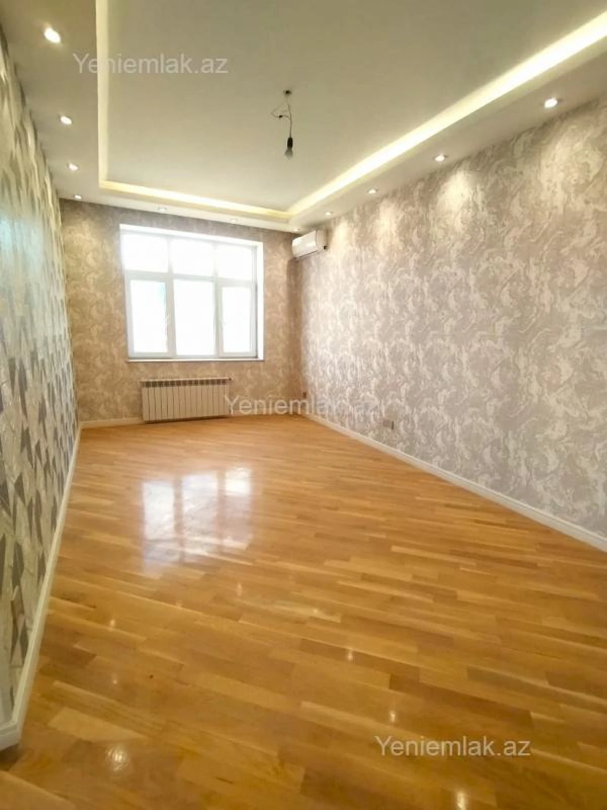 Satılır 4 otaqlı yeni tikili 170 m²