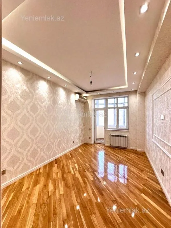 Satılır 4 otaqlı yeni tikili 170 m²