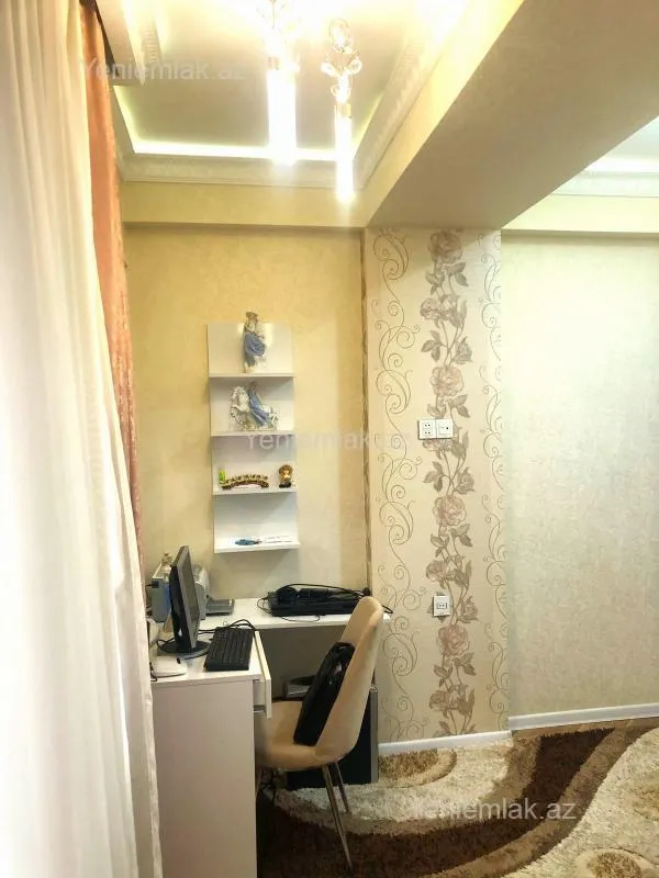 Satılır 5 otaqlı yeni tikili 155 m²