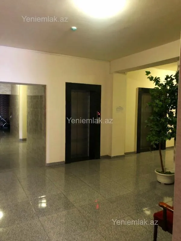Satılır 5 otaqlı yeni tikili 155 m²