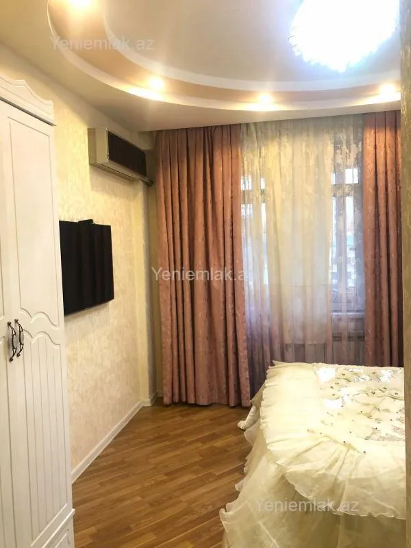 Satılır 5 otaqlı yeni tikili 155 m²