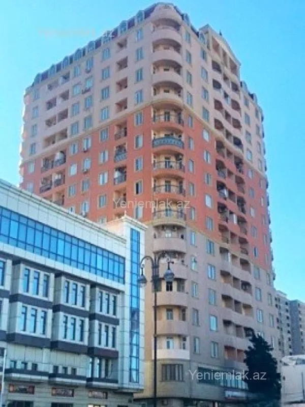 Satılır 5 otaqlı yeni tikili 155 m²