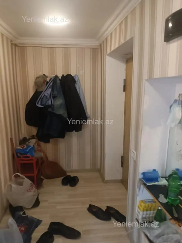 Satılır 2 otaqlı köhnə tikili 44 m²