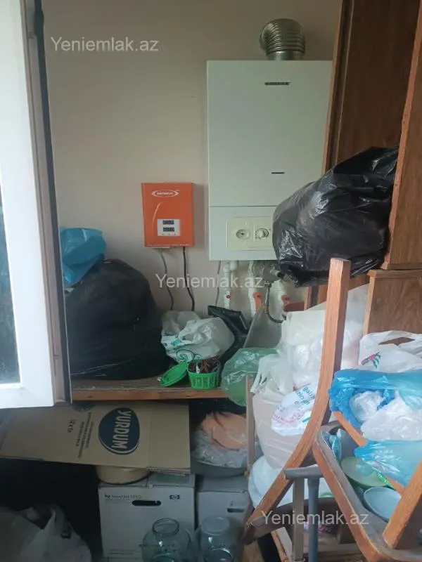 Satılır 2 otaqlı köhnə tikili 44 m²