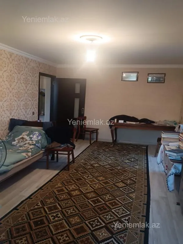 Satılır 2 otaqlı köhnə tikili 44 m²