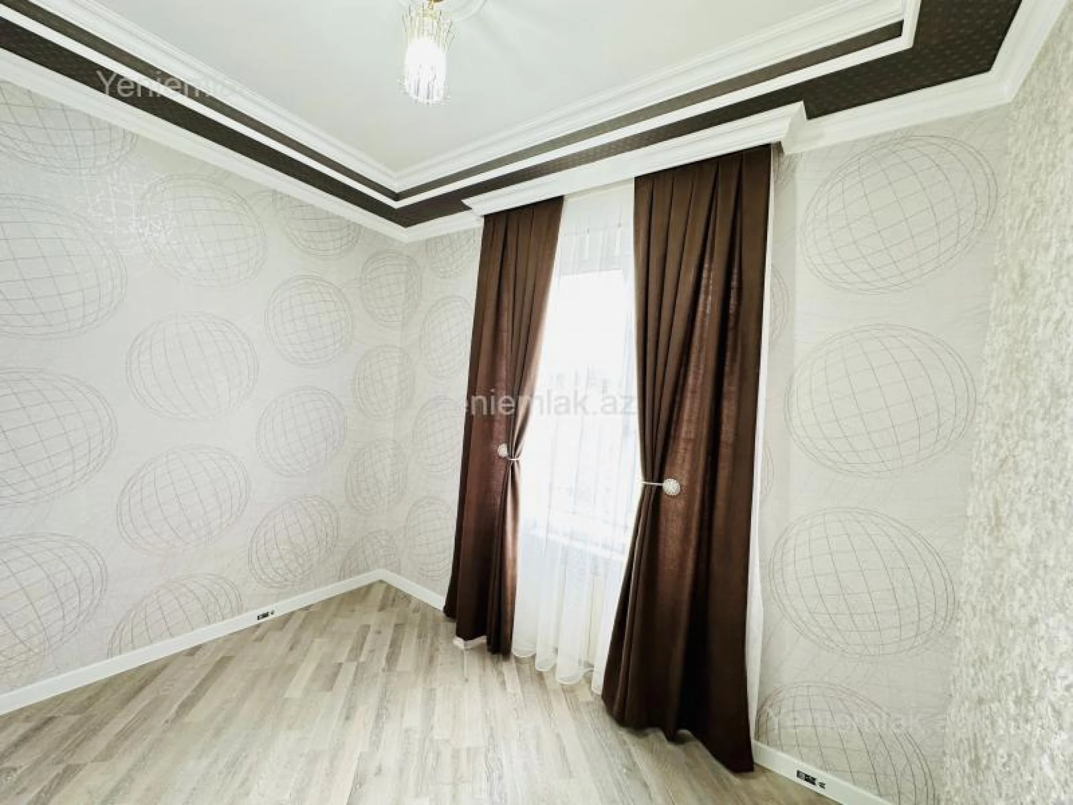 Satılır 2 otaqlı köhnə tikili 35 m²