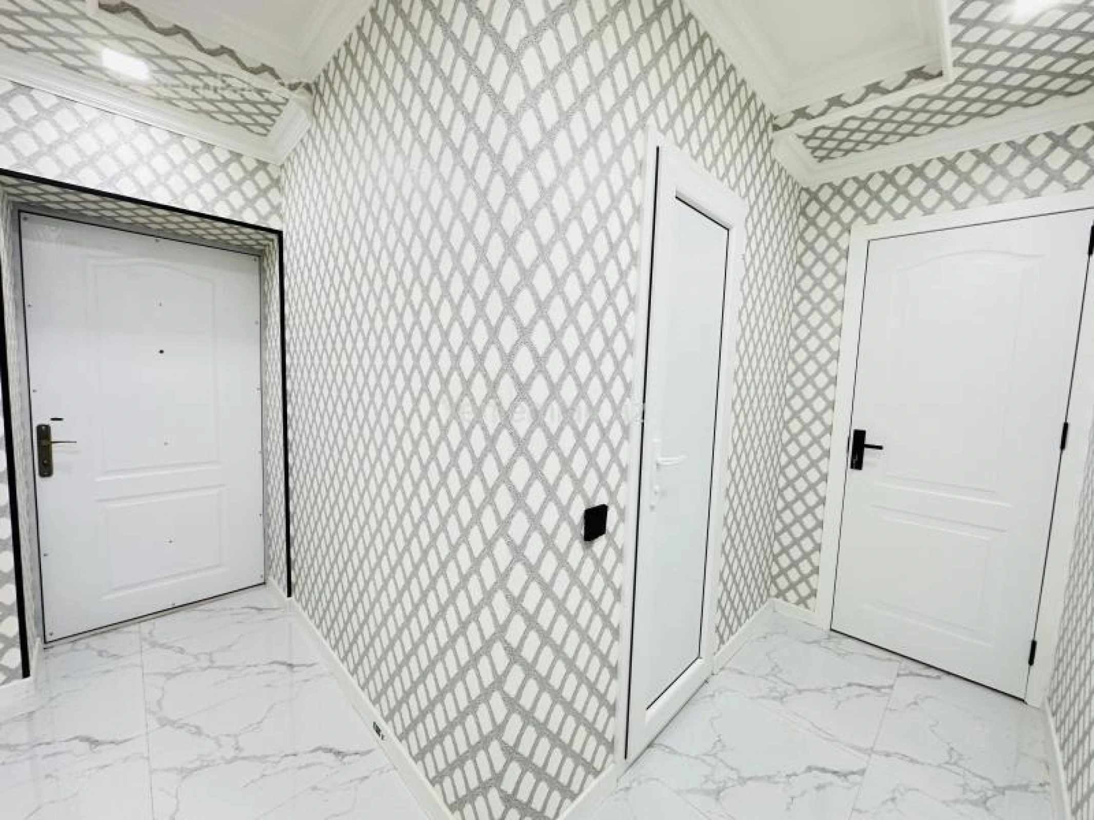 Satılır 2 otaqlı köhnə tikili 35 m²