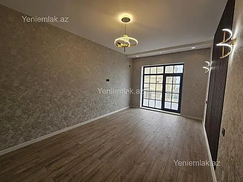 Satılır 5 otaqlı həyət evi 200 m²