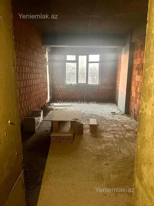 Satılır 3 otaqlı yeni tikili 141 m²