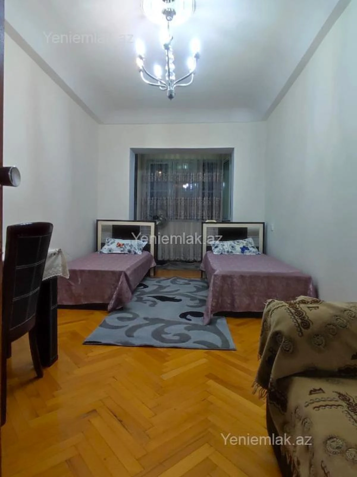 Satılır 2 otaqlı köhnə tikili 70 m²