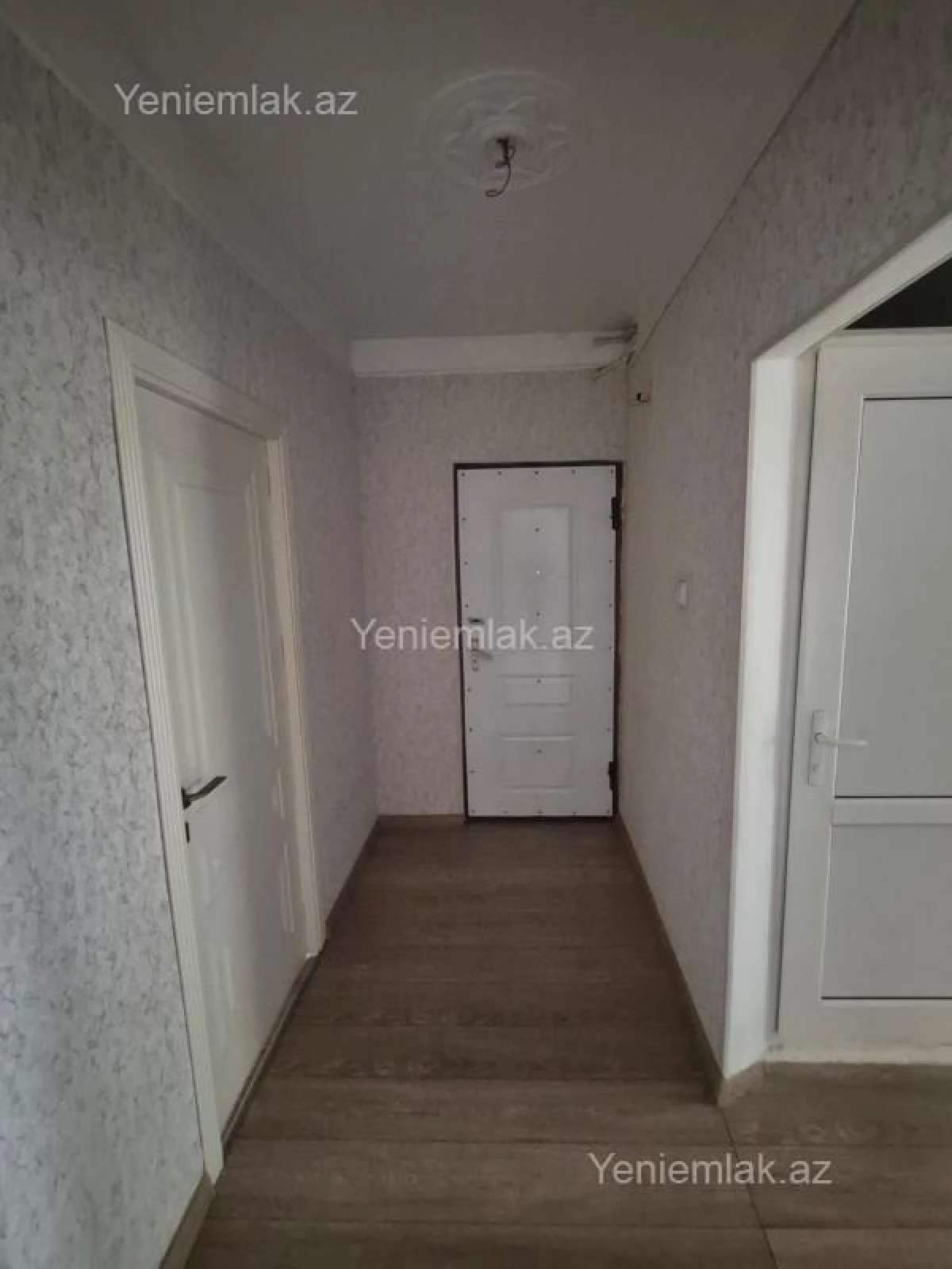 Satılır 3 otaqlı köhnə tikili 70 m²