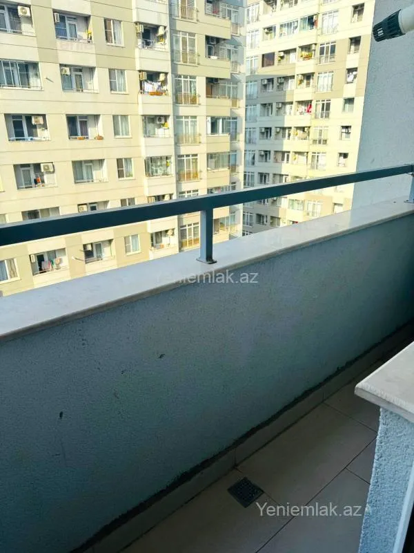 Satılır 2 otaqlı yeni tikili 60 m²