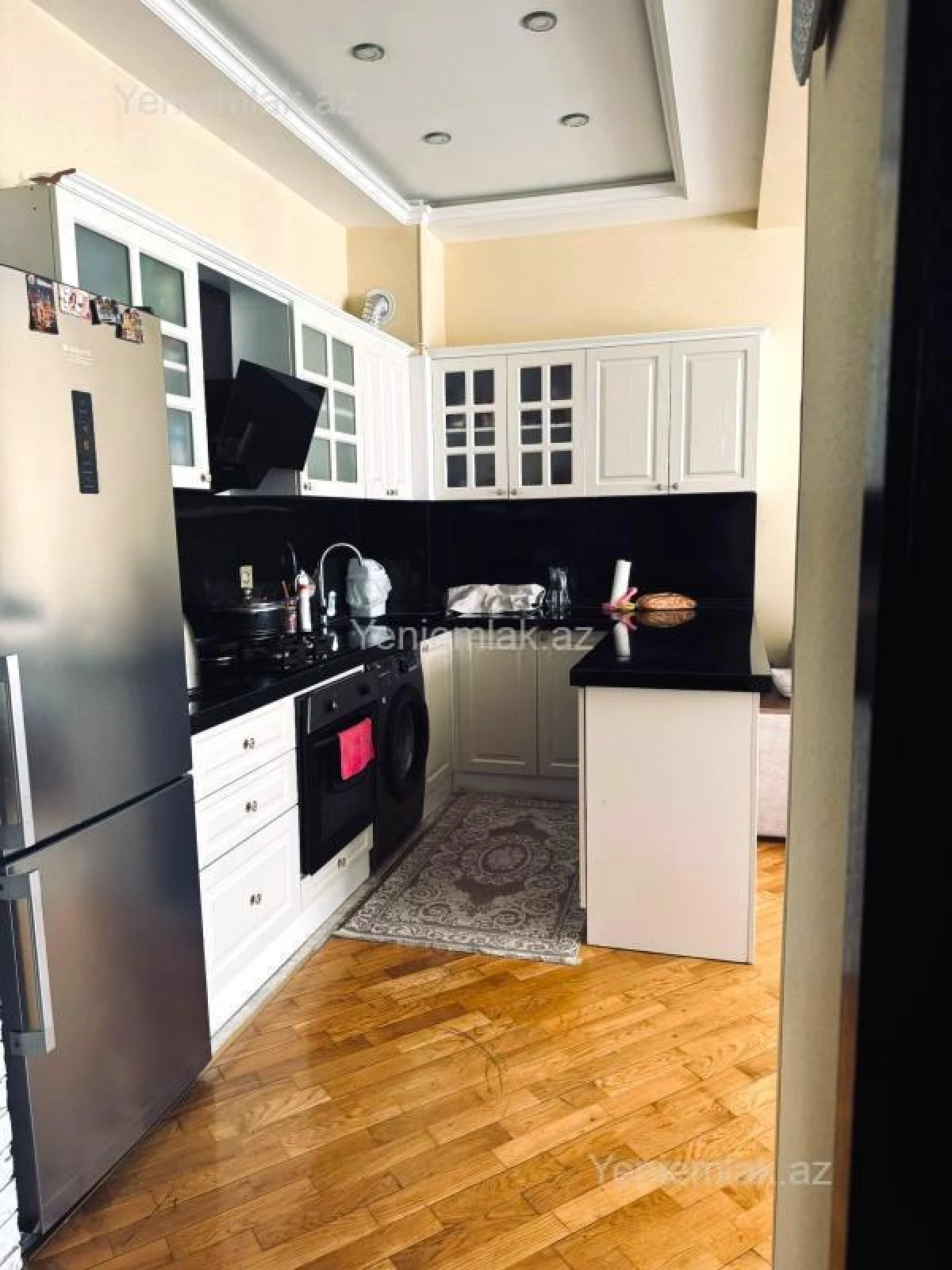 Satılır 2 otaqlı yeni tikili 60 m²