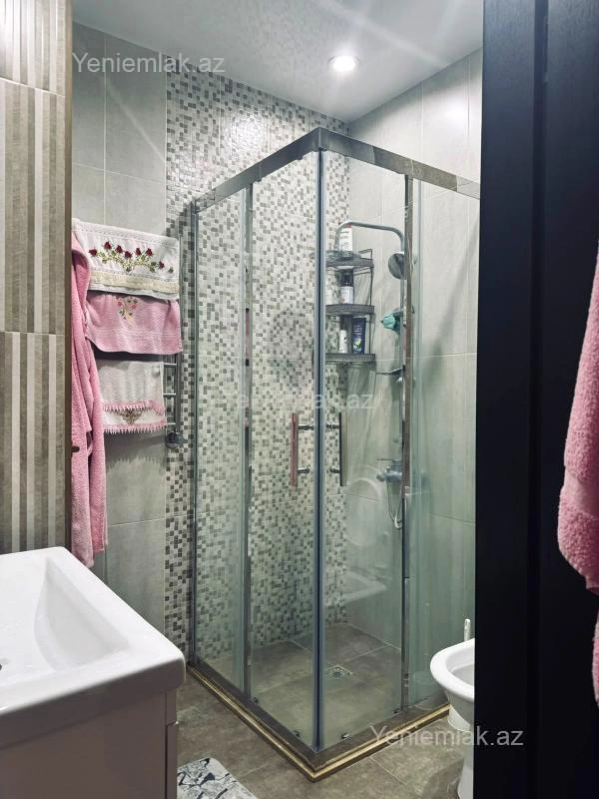 Satılır 2 otaqlı yeni tikili 60 m²