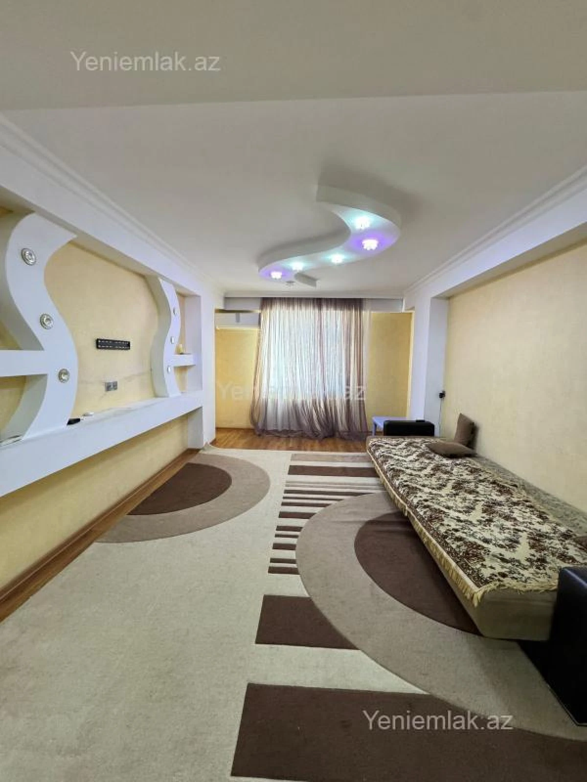 Satılır 3 otaqlı yeni tikili 114 m²