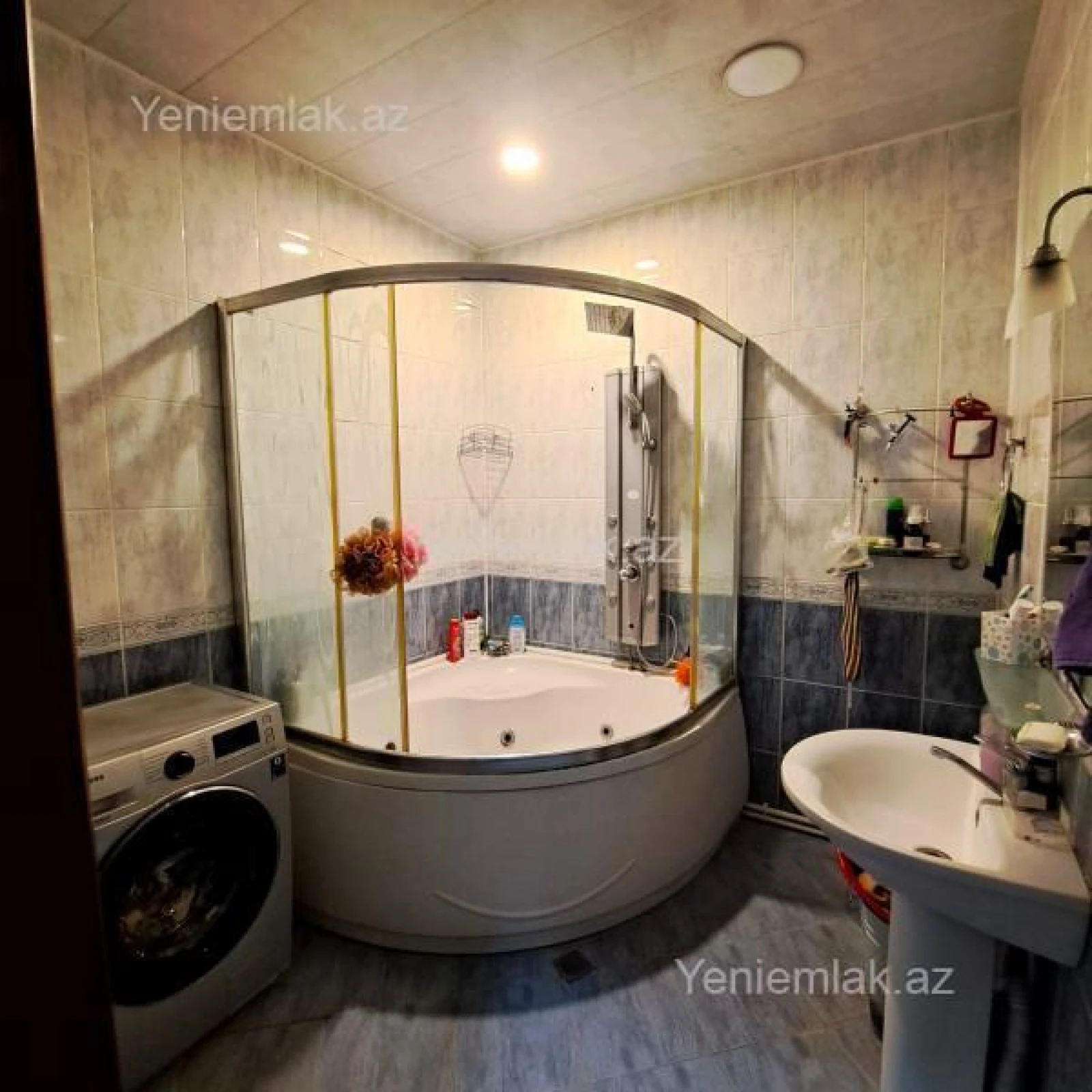 Satılır 3 otaqlı yeni tikili 165 m²