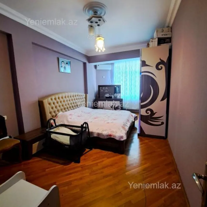 Satılır 3 otaqlı yeni tikili 165 m²