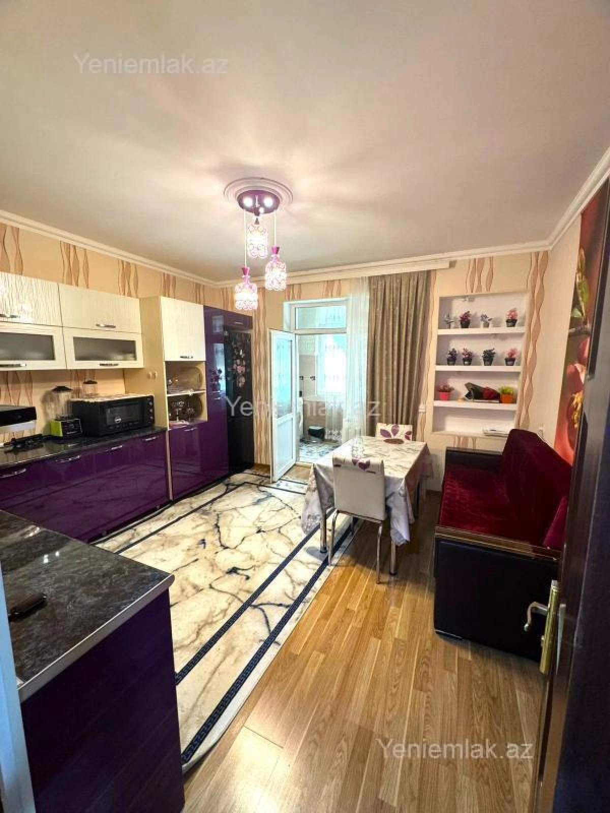 Satılır 2 otaqlı yeni tikili 85 m²