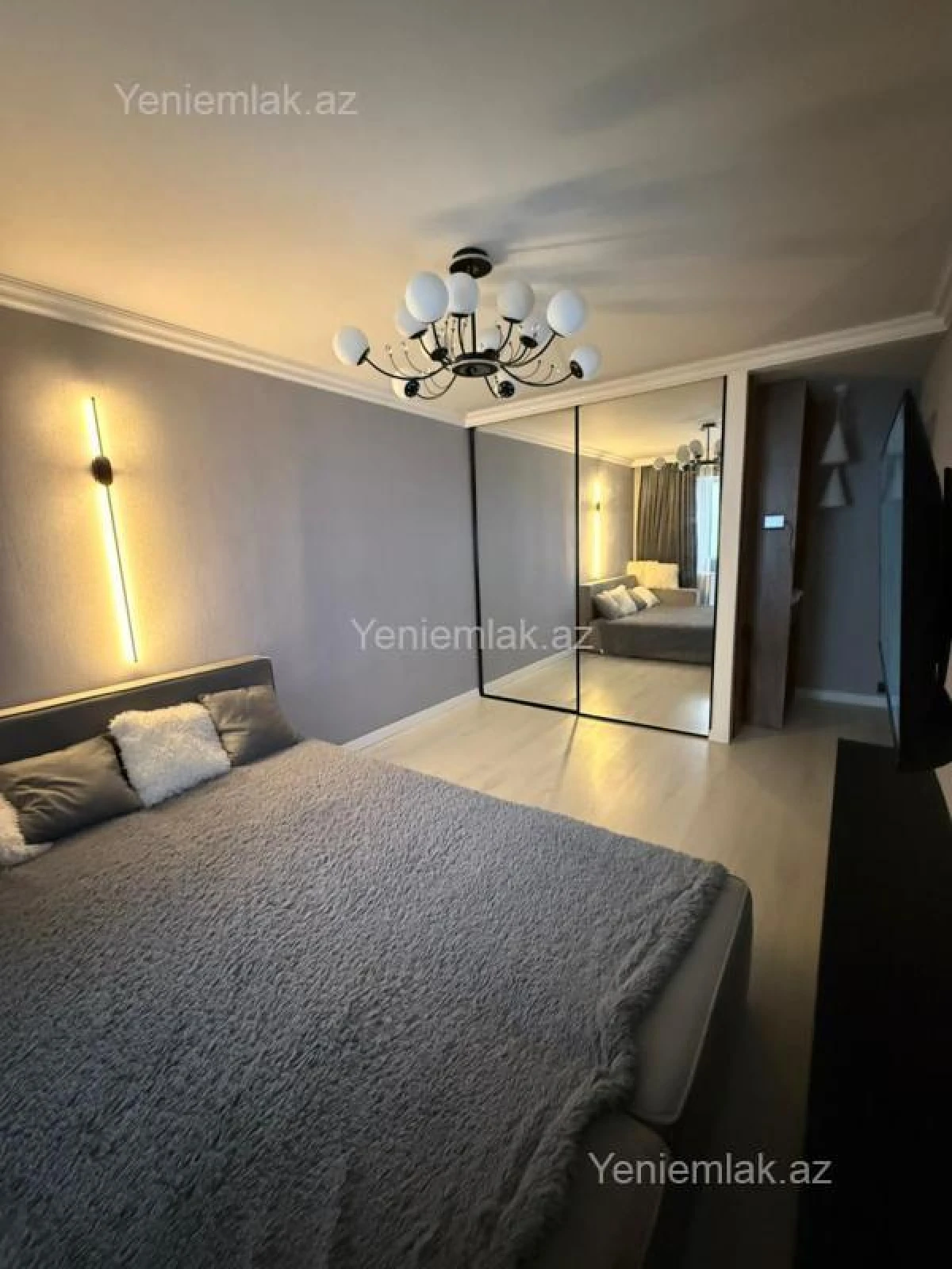 Satılır 1 otaqlı köhnə tikili 40 m²