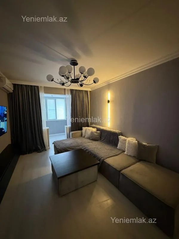 Satılır 1 otaqlı köhnə tikili 40 m²