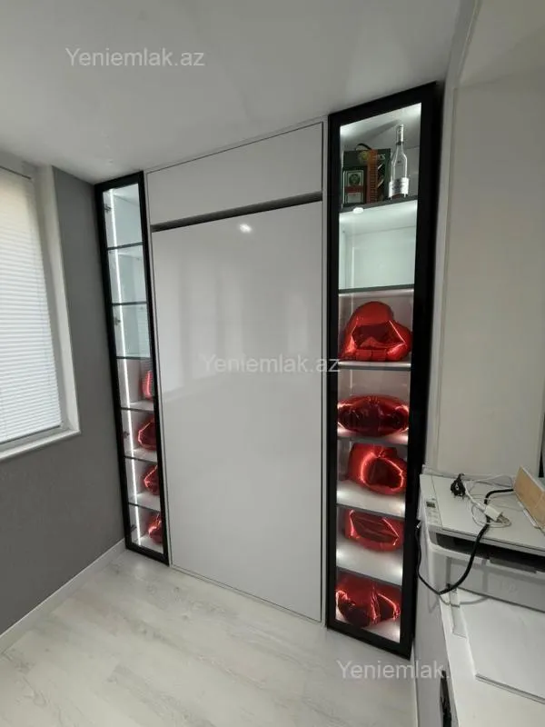 Satılır 1 otaqlı köhnə tikili 40 m²