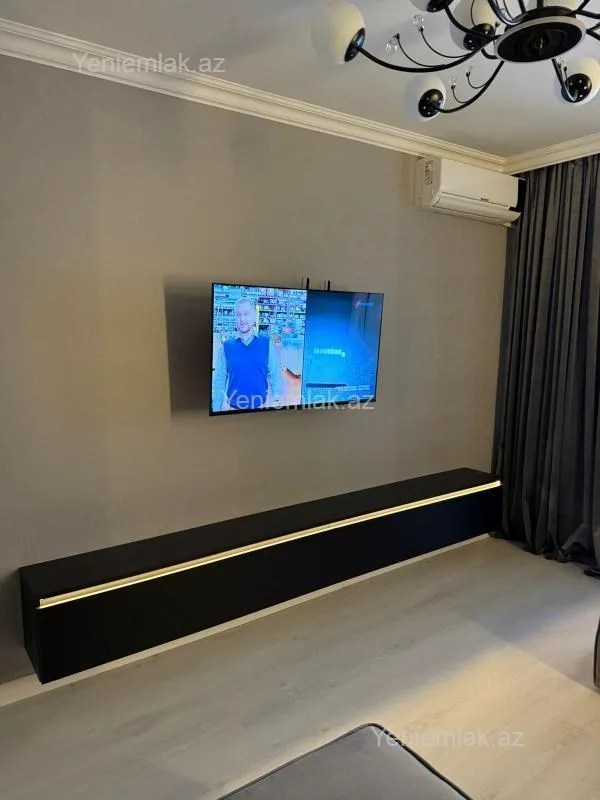 Satılır 1 otaqlı köhnə tikili 40 m²
