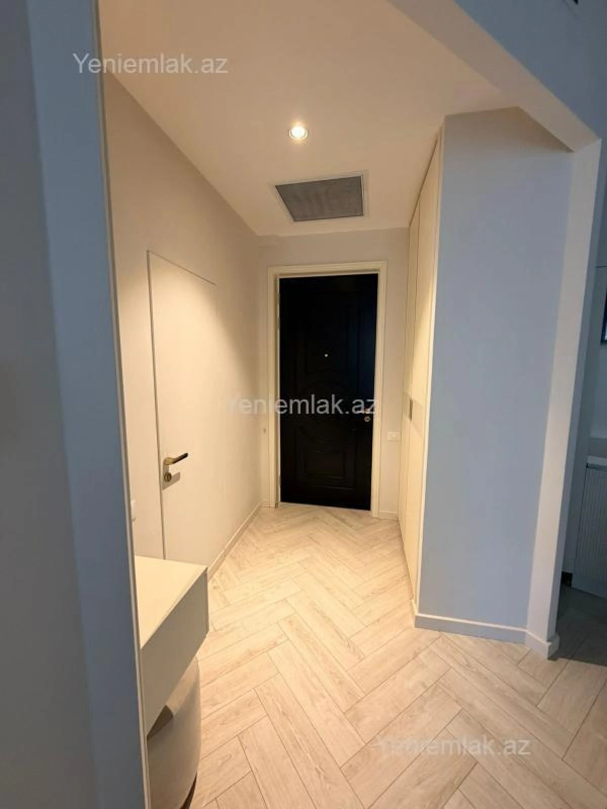 Satılır 2 otaqlı yeni tikili 50 m²