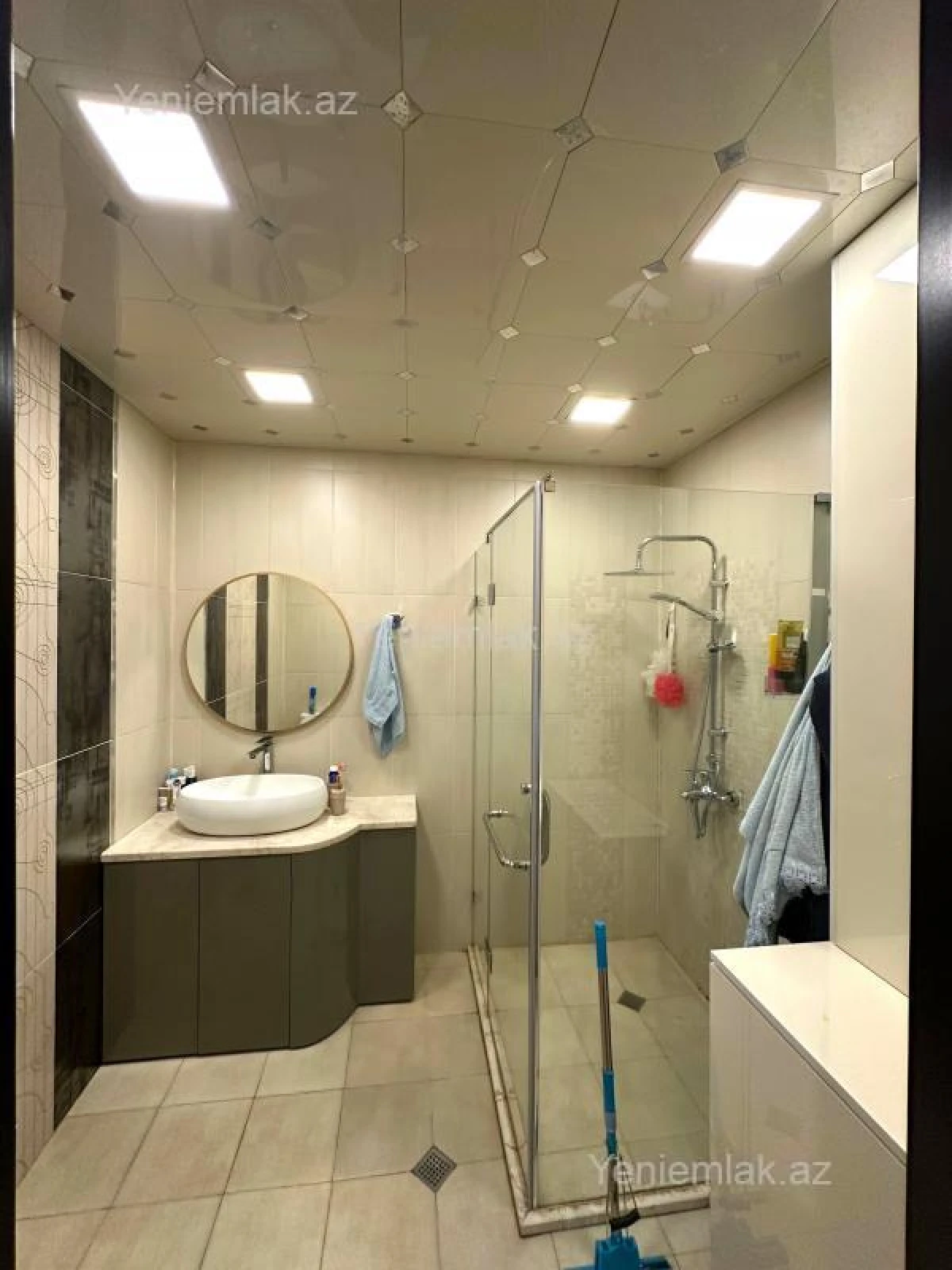 Satılır 3 otaqlı yeni tikili 127 m²